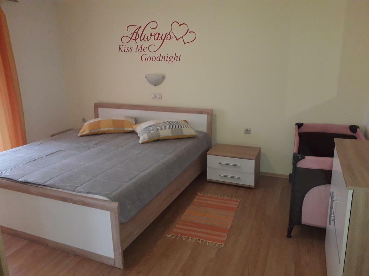 Apartment Rajka Lopar