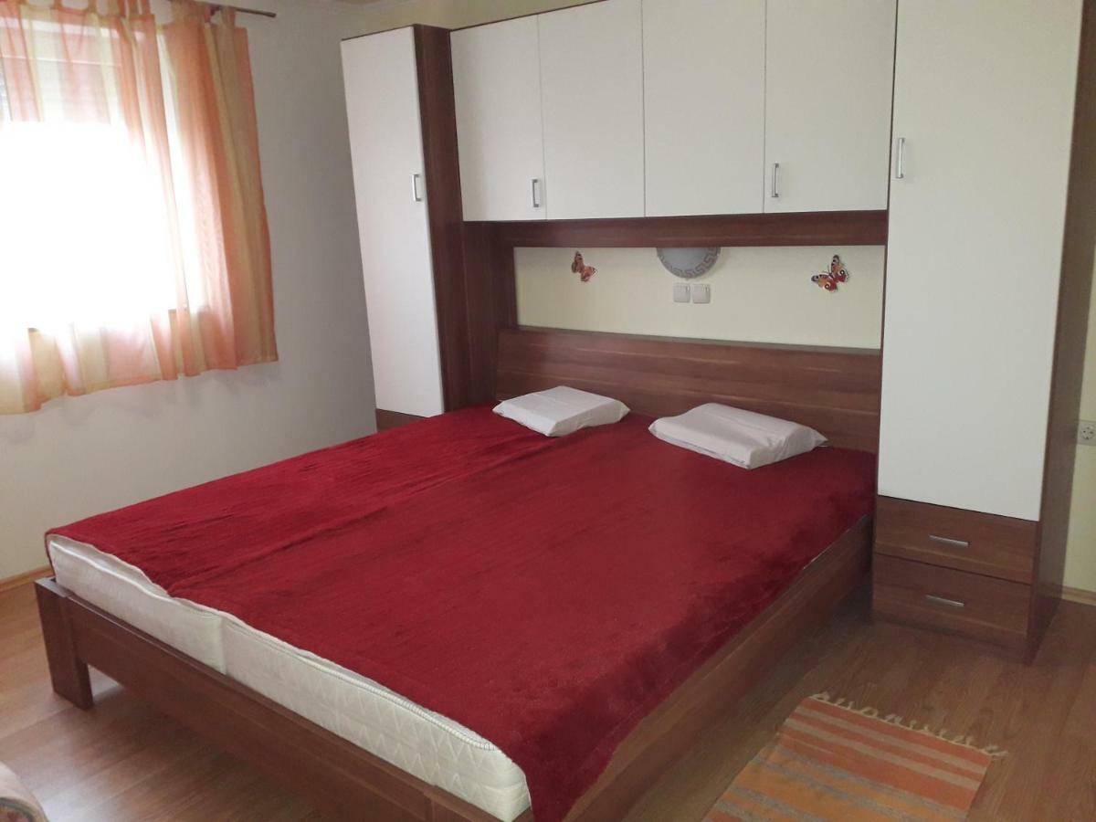 Rajka Apartment *